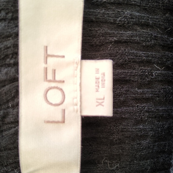 LOFT Black Textured Women's Top Size XL - Picture 2 of 6